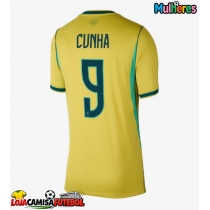 Camisa de Futebol Brasil Matheus Cunha #9 Equipamento Principal Mulheres Mundo 2026 Manga Curta